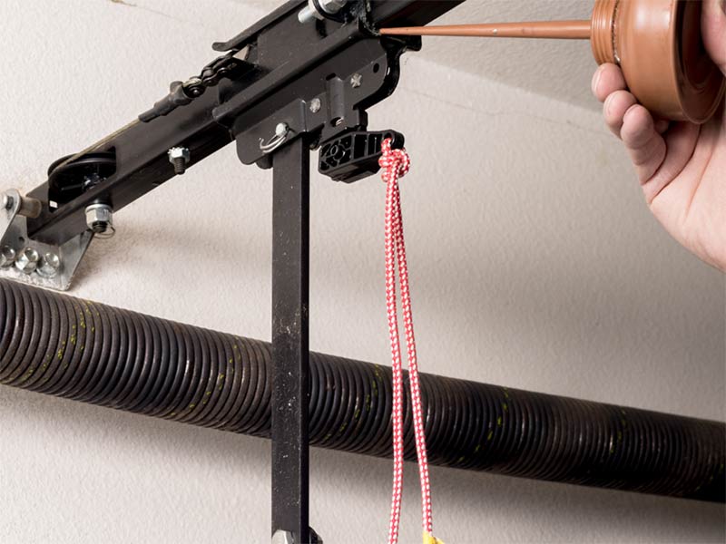 Featured image for “Do Garage Doors Need to be Oiled?”