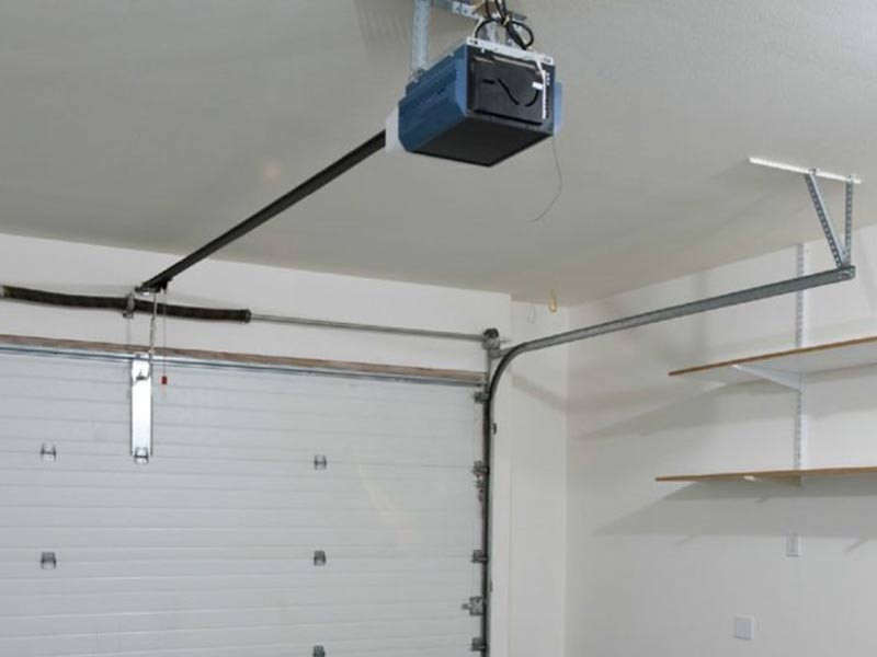 Featured image for “How to Open a Garage Door Without Power”